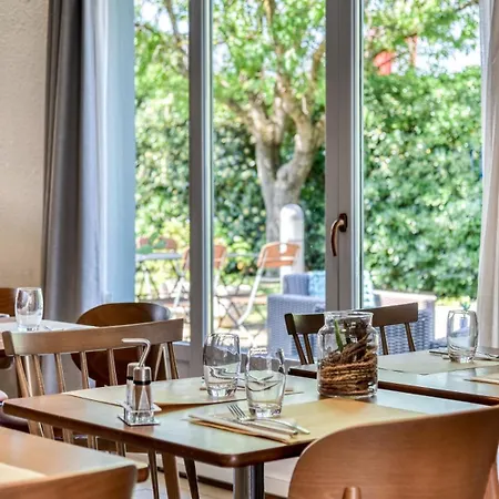 Campanile Nature - Sannois Ermont Hotel 3*