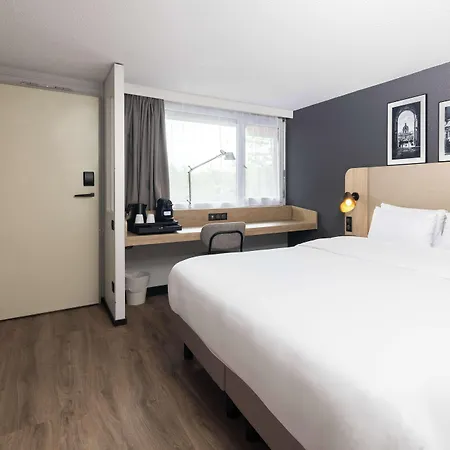 Hotel Campanile Nature - Ermont