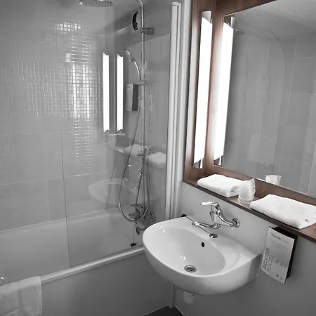 Hotel Campanile Nature - Ermont