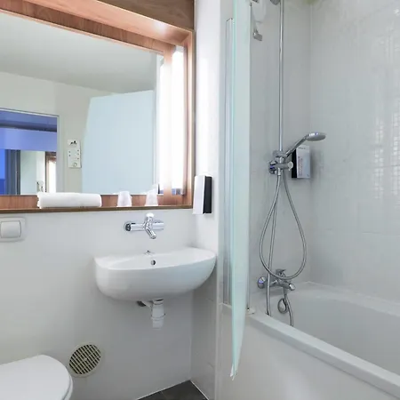 Hotel Kyriad - Ermont